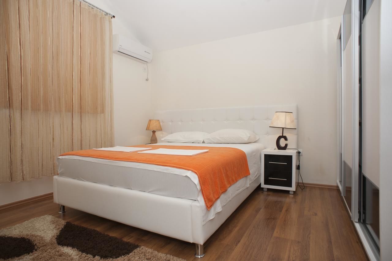 Апартаменты Apartments Nikolić Свети-Стефан