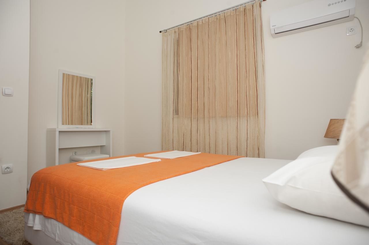 Апартаменты Apartments Nikolić Свети-Стефан