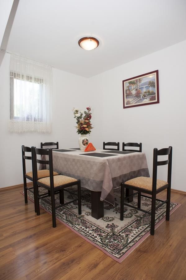 Апартаменты Apartments Nikolić Свети-Стефан-35