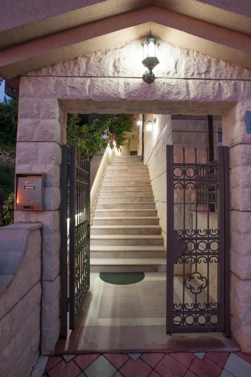 Апартаменты Apartments Nikolić Свети-Стефан