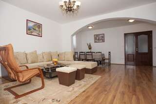 Апартаменты Apartments Nikolić Свети-Стефан Апартаменты Делюкс с 3 спальнями-15