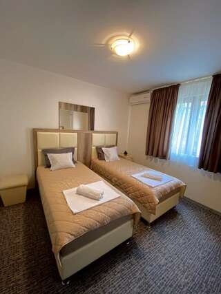 Апартаменты Apartments Nikolić Свети-Стефан Апартаменты Делюкс с 3 спальнями-17