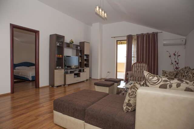 Апартаменты Apartments Nikolić Свети-Стефан-12